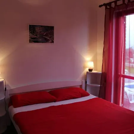Appartement Palazzina Burjaki, Trget Trgetari
